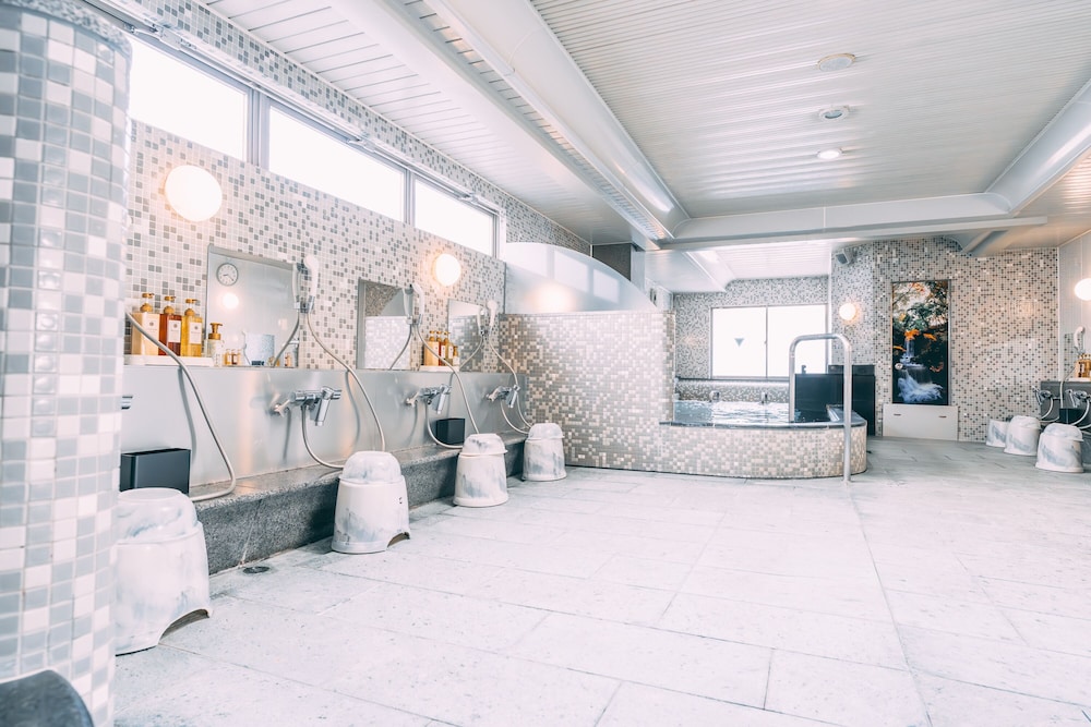 Ave Tennoji Hotel 42/62