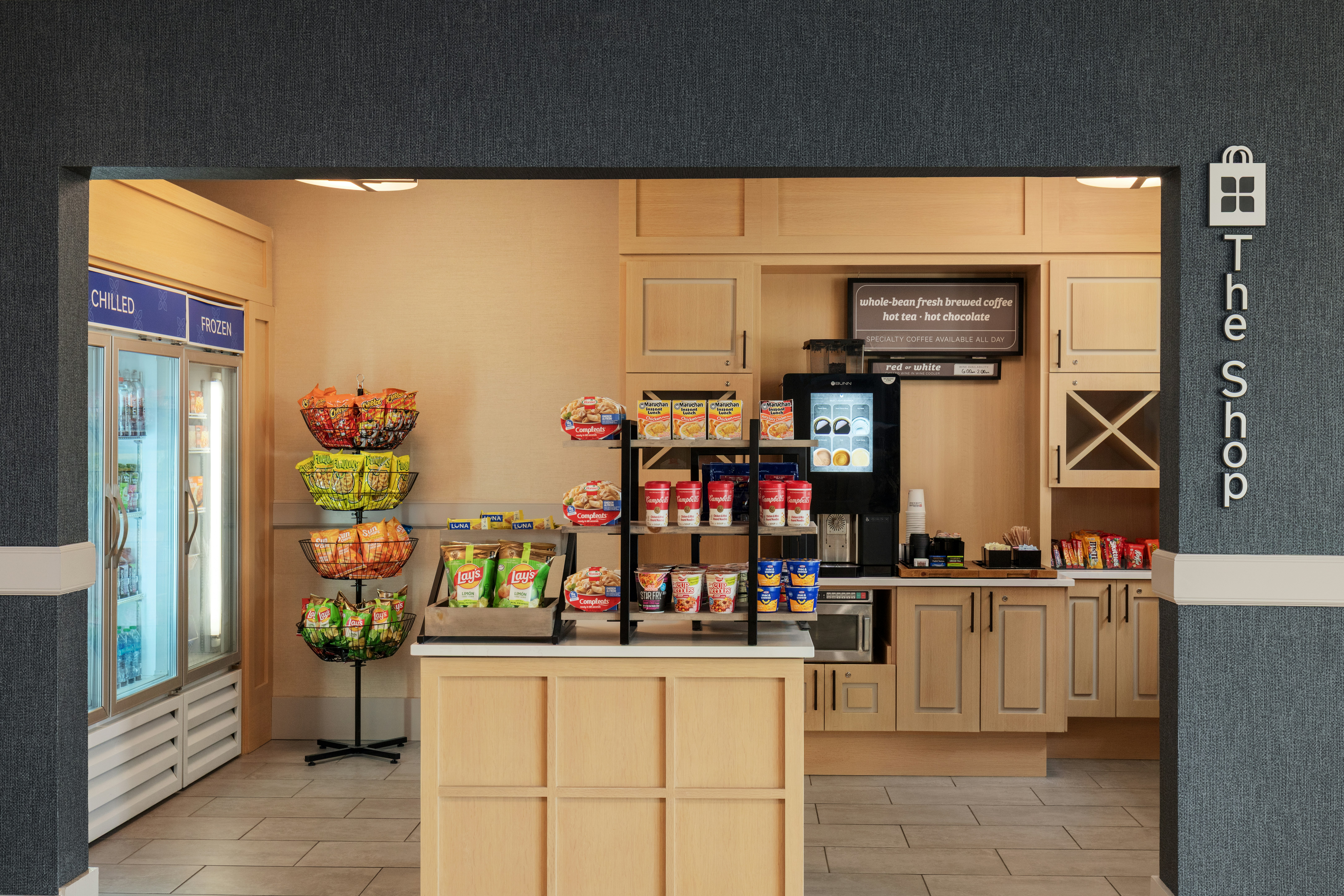 Hilton Garden Inn Milwaukee Northwest Conference Center 24/43