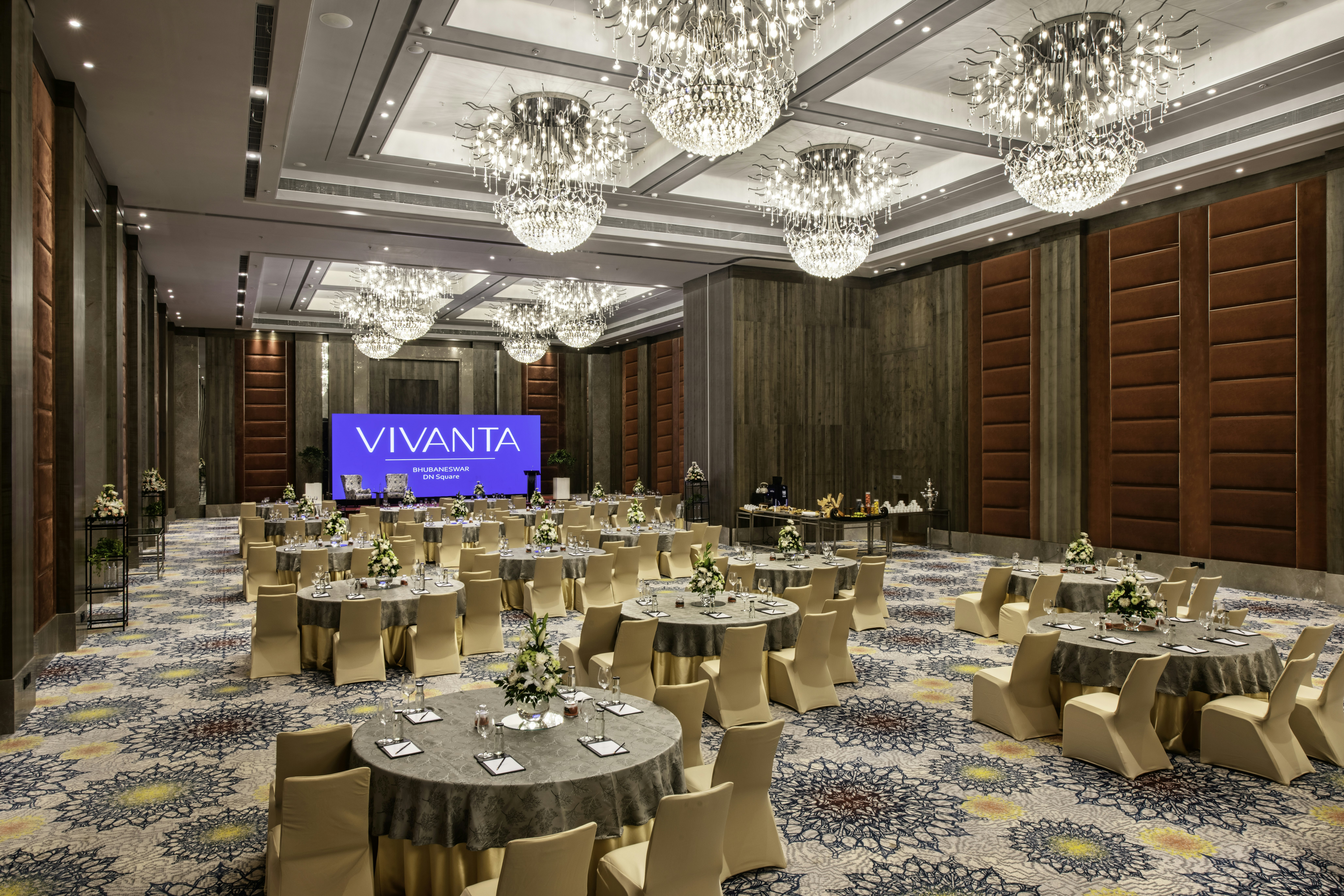 Vivanta Bhubaneswar DN Square 45/53
