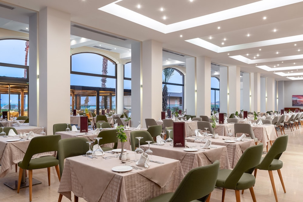 Kresten Palace Hotel 53/69