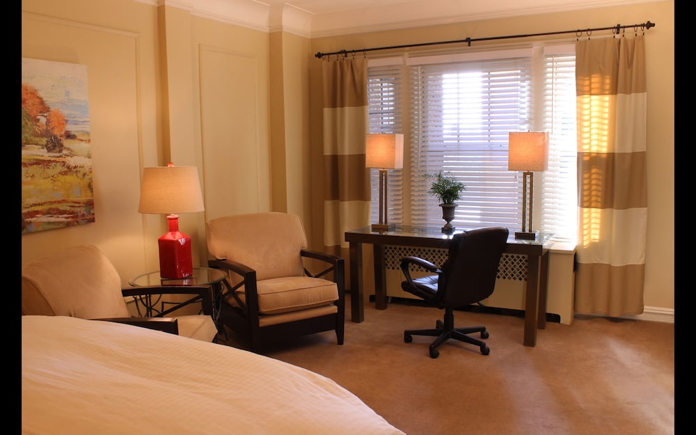 Morgan State House Inn 34/50