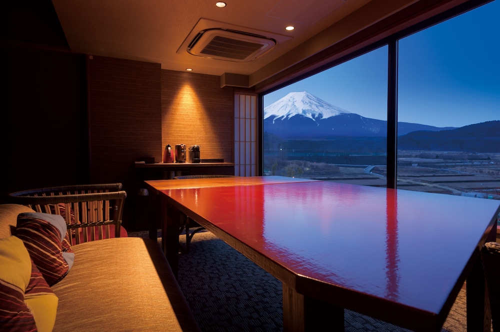 Fujisan Onsen Bessho Sasa 25/45