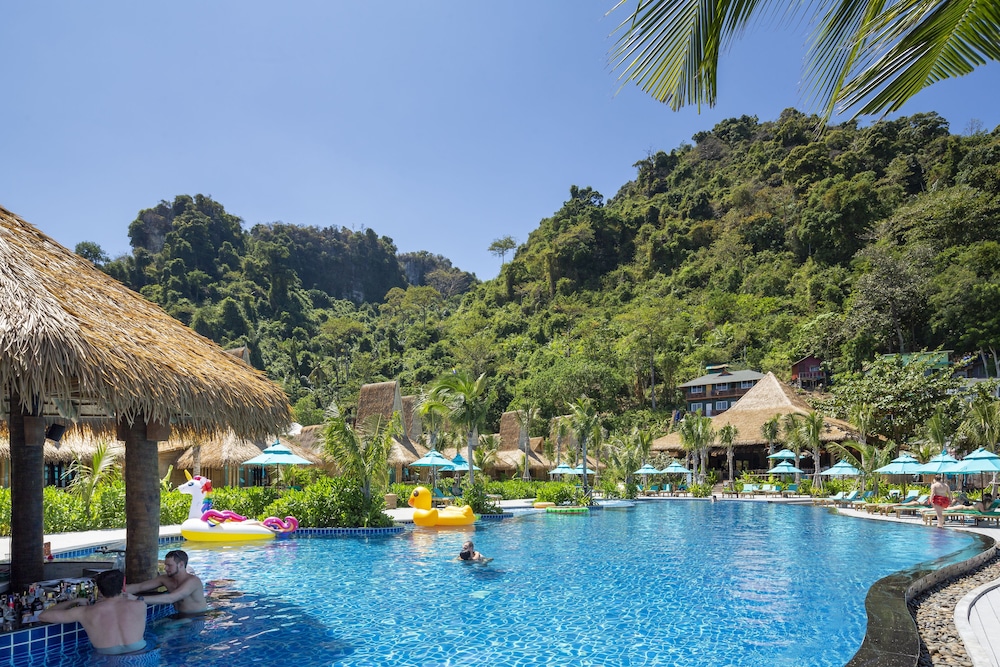 PhiPhi CoCo Beach Resort 33/50