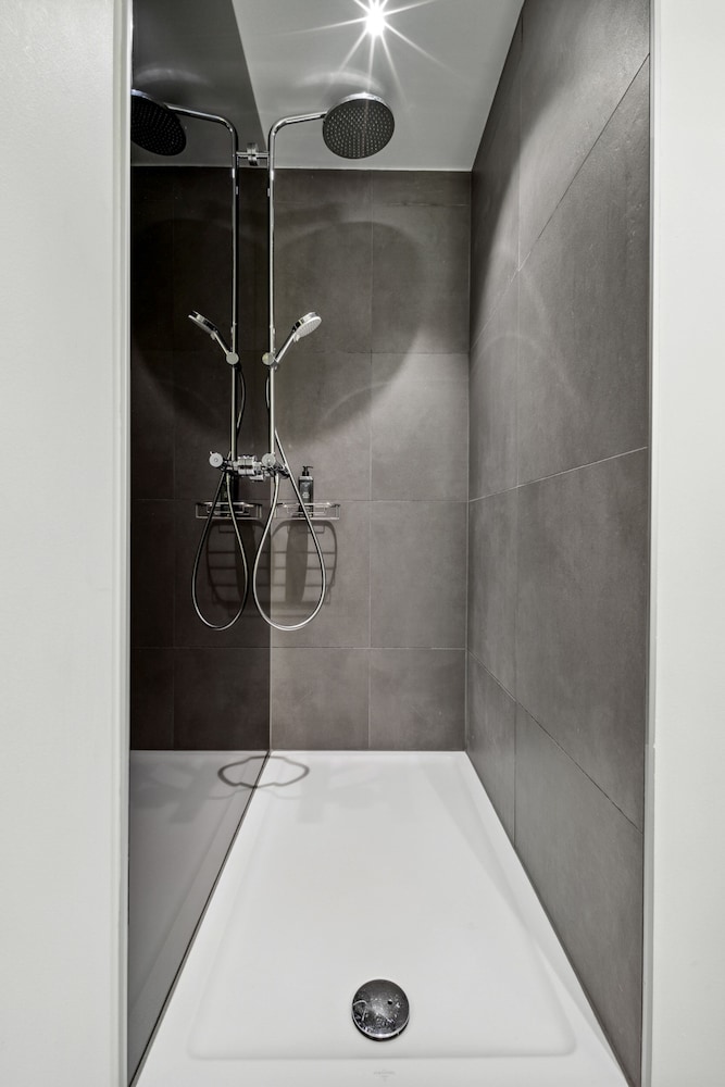 limehome Munich Fritz-Erler Str. 18/50