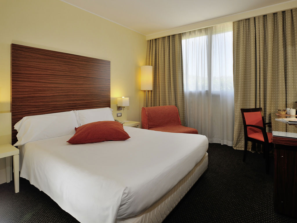SUPERIOR, SINGLE, DOUBLE BED