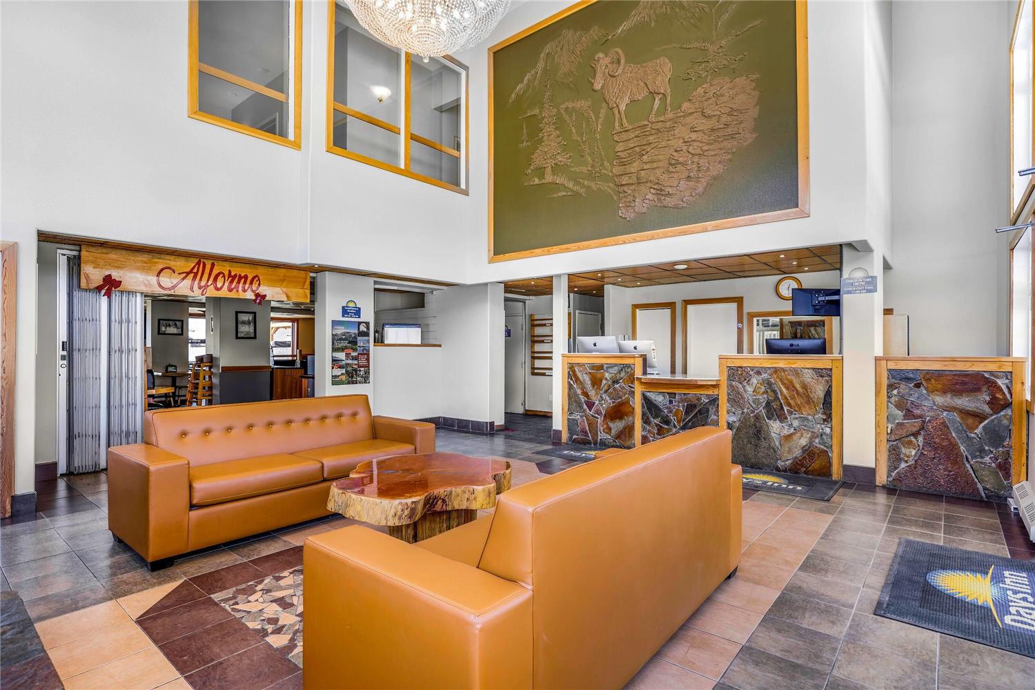 Days Inn By Wyndham Golden 27/41