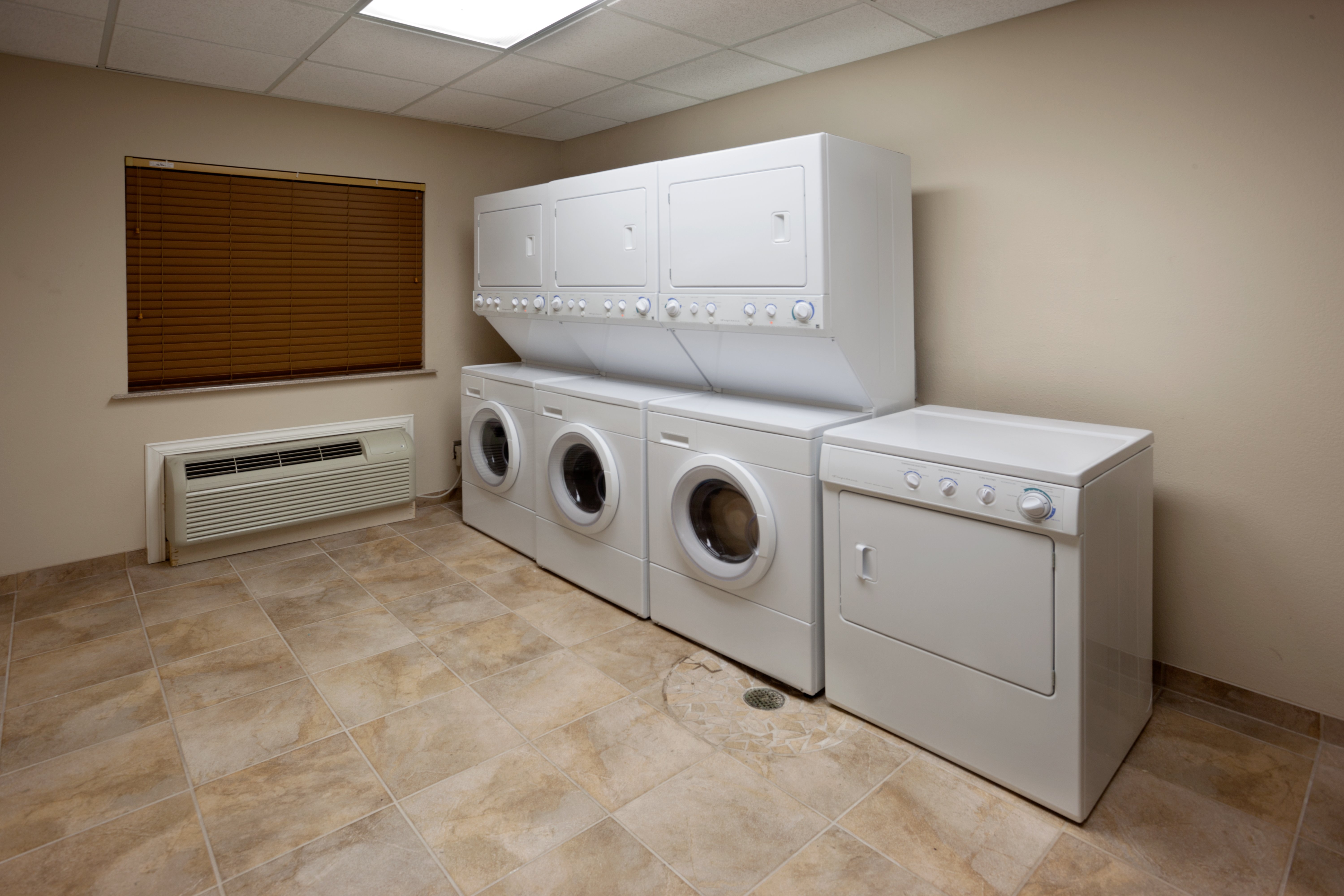 Candlewood Suites San Antonio Nw Near Seaworld 6/27