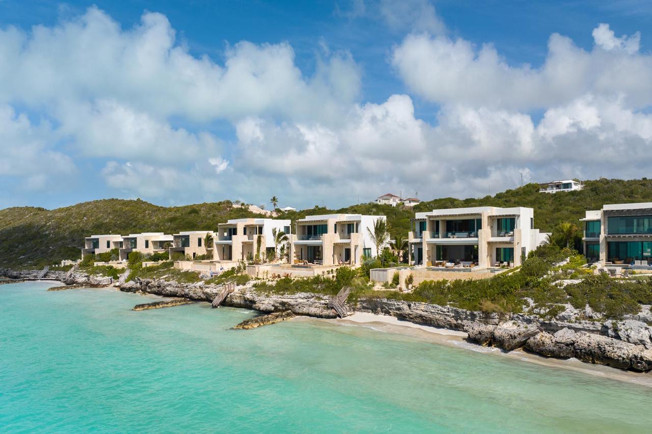 The Strand Turks and Caicos 55/61