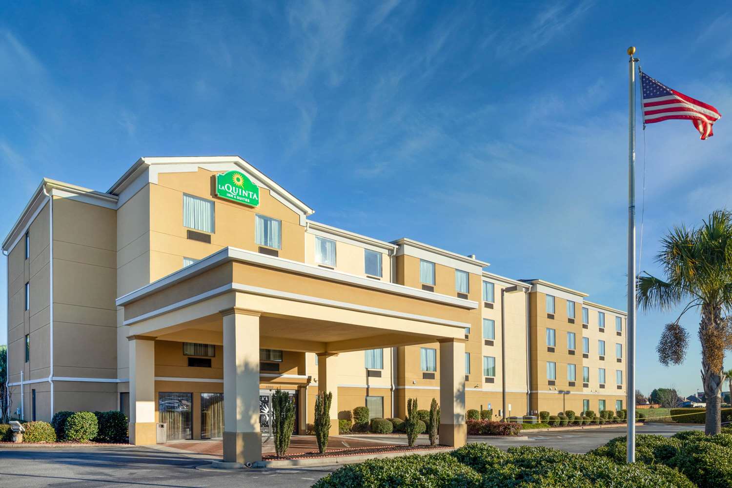 La Quinta Inn Suites Warner Robins 7/62