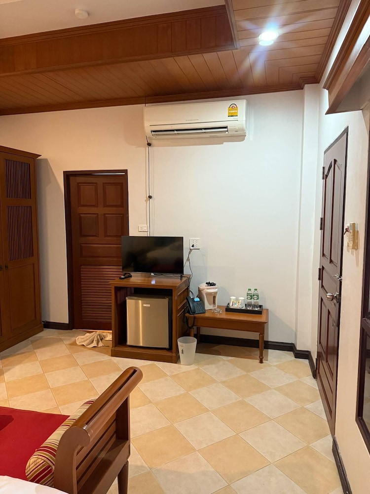 Bhundhari Chaweng Beach Resort 14/80