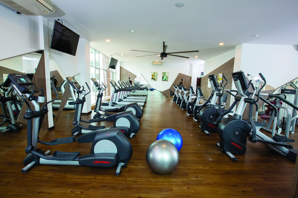 Grand Orient Hotel Perai 43/62