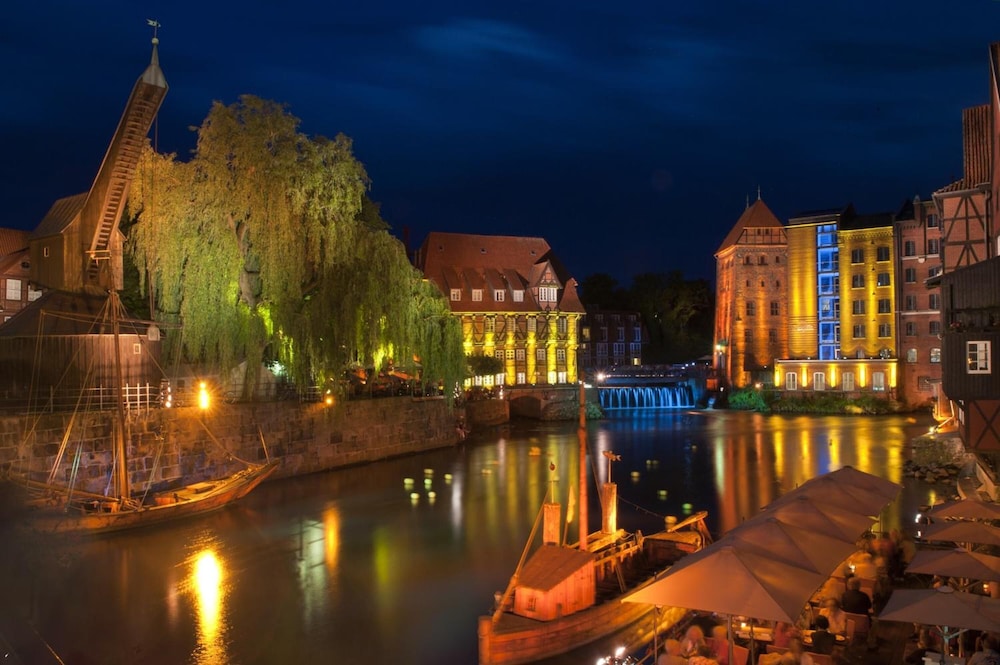 Bergstrom Hotel Luneburg 44/50