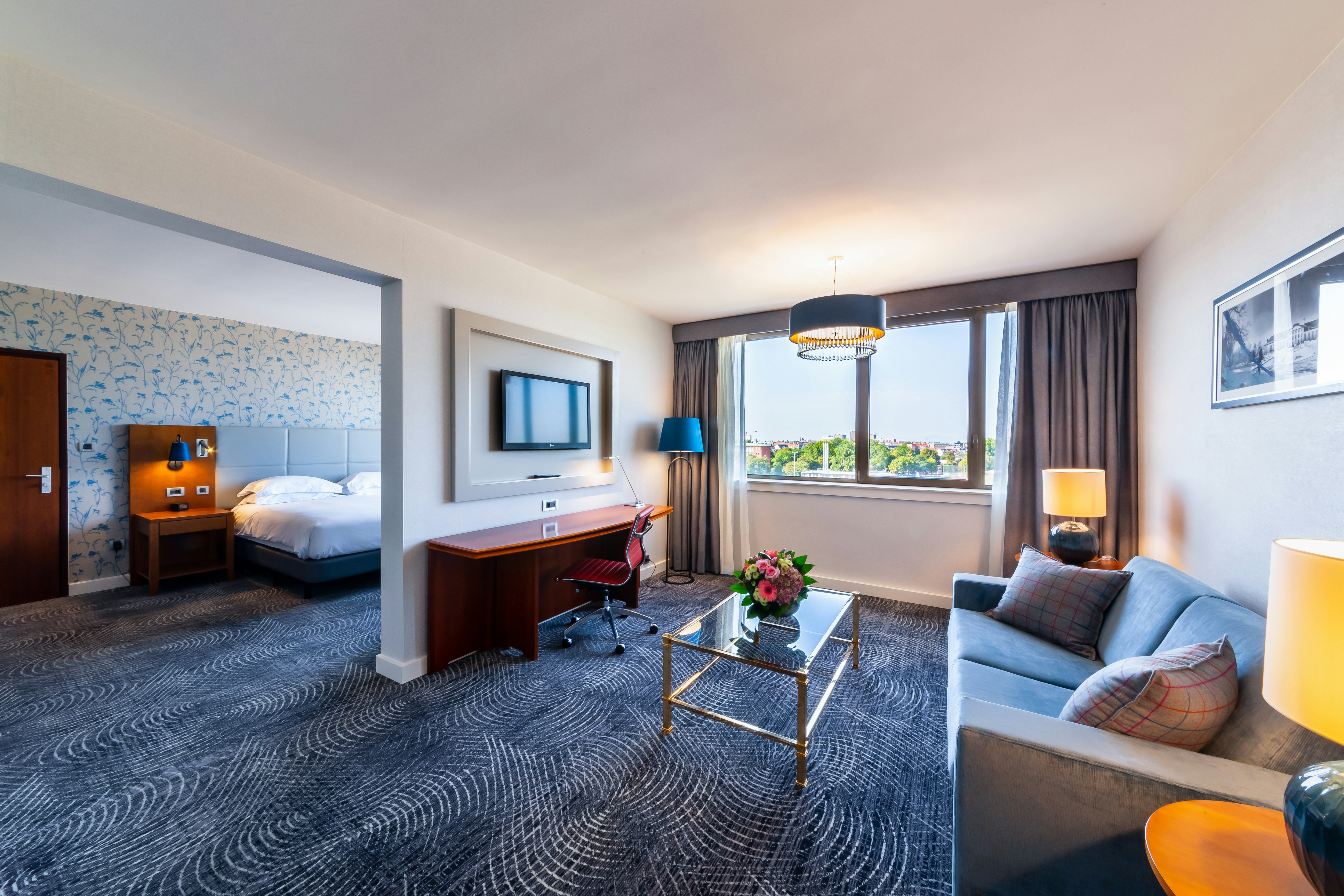 جناح جونيور بسرير كينج، Hilton Strasbourg Hotel 2/2