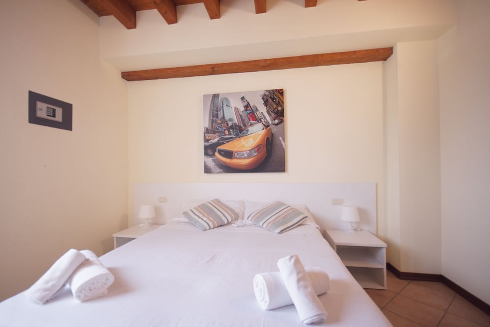 2 BEDROOMS, FAMILY, APARTMENT, POOL VIEW