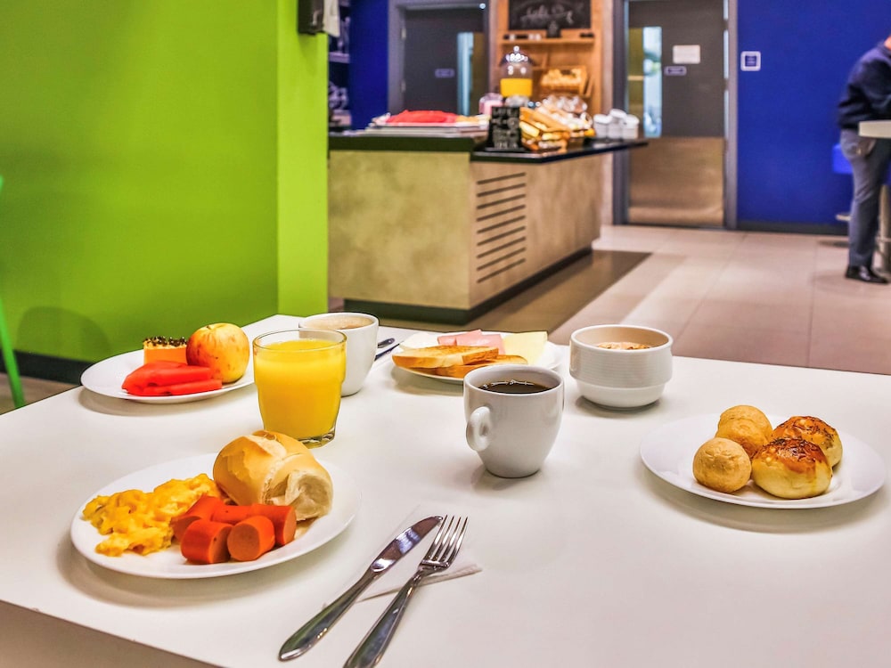 Ibis Budget Sorocaba 33/48