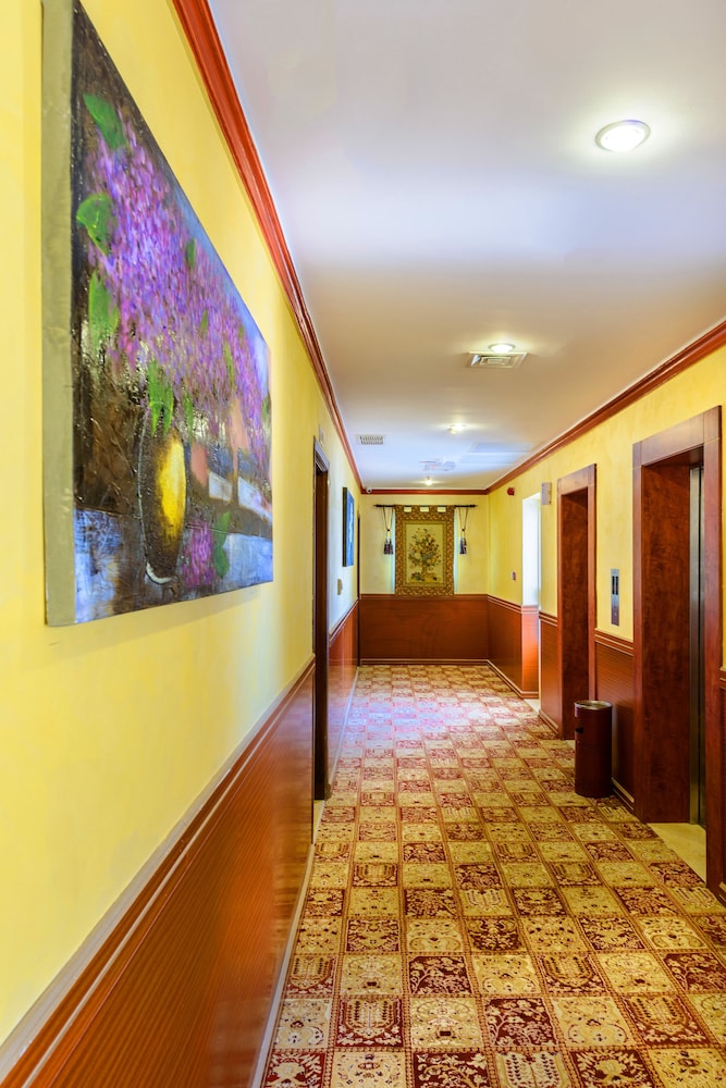 Bravo Royal Hotel Suites 9/43