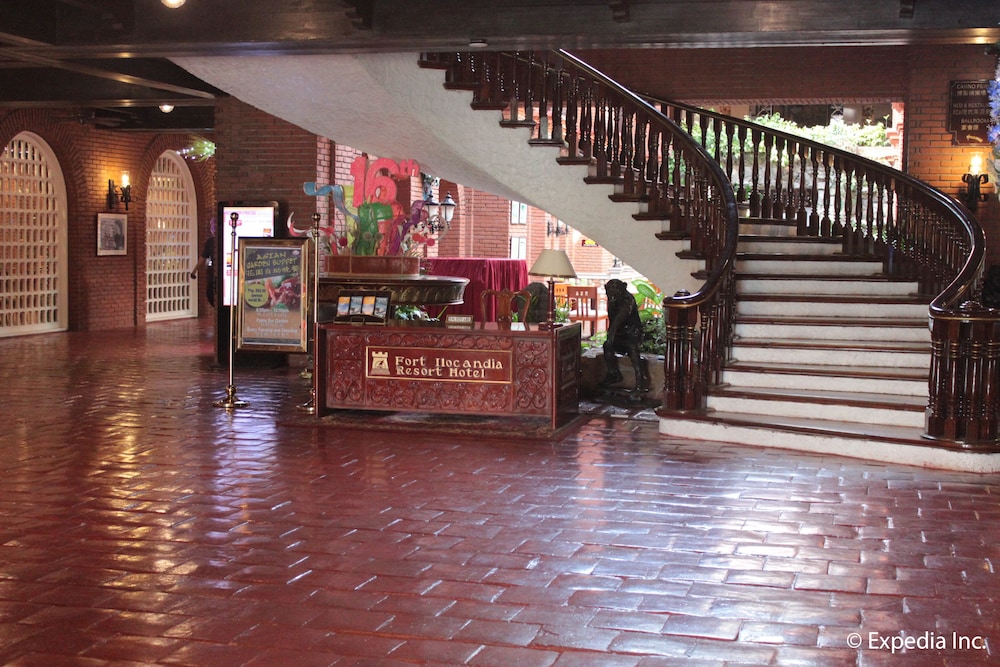 Fort Ilocandia Resort Hotel 5/50