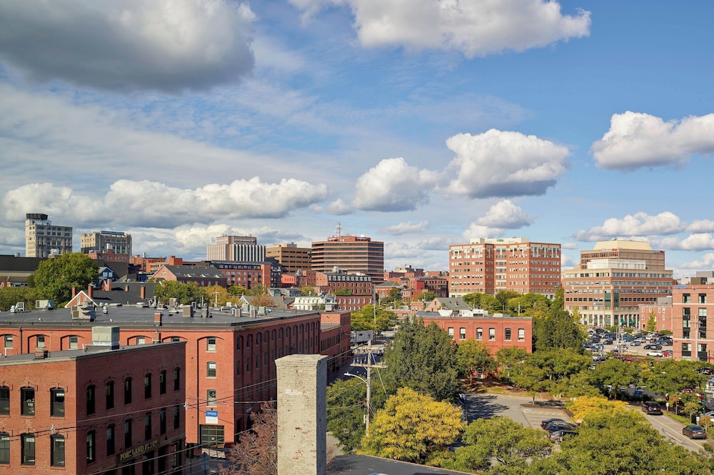 Aloft Portland, ME 23/25