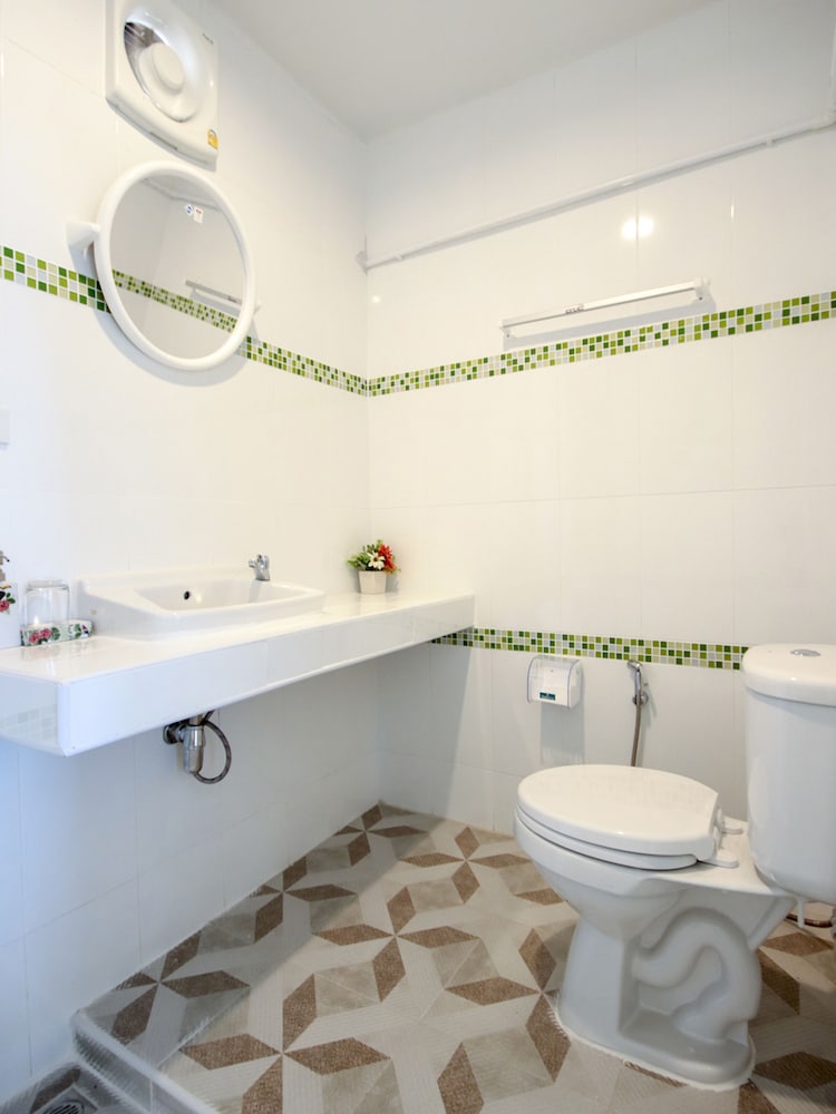 OYO 1085 Ma Lanta House 34/34