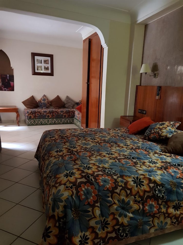HOTEL ALI 47/72