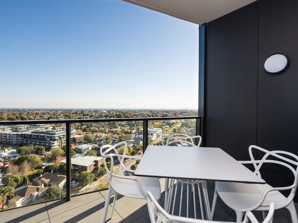 The Sebel Melbourne Malvern 59/69