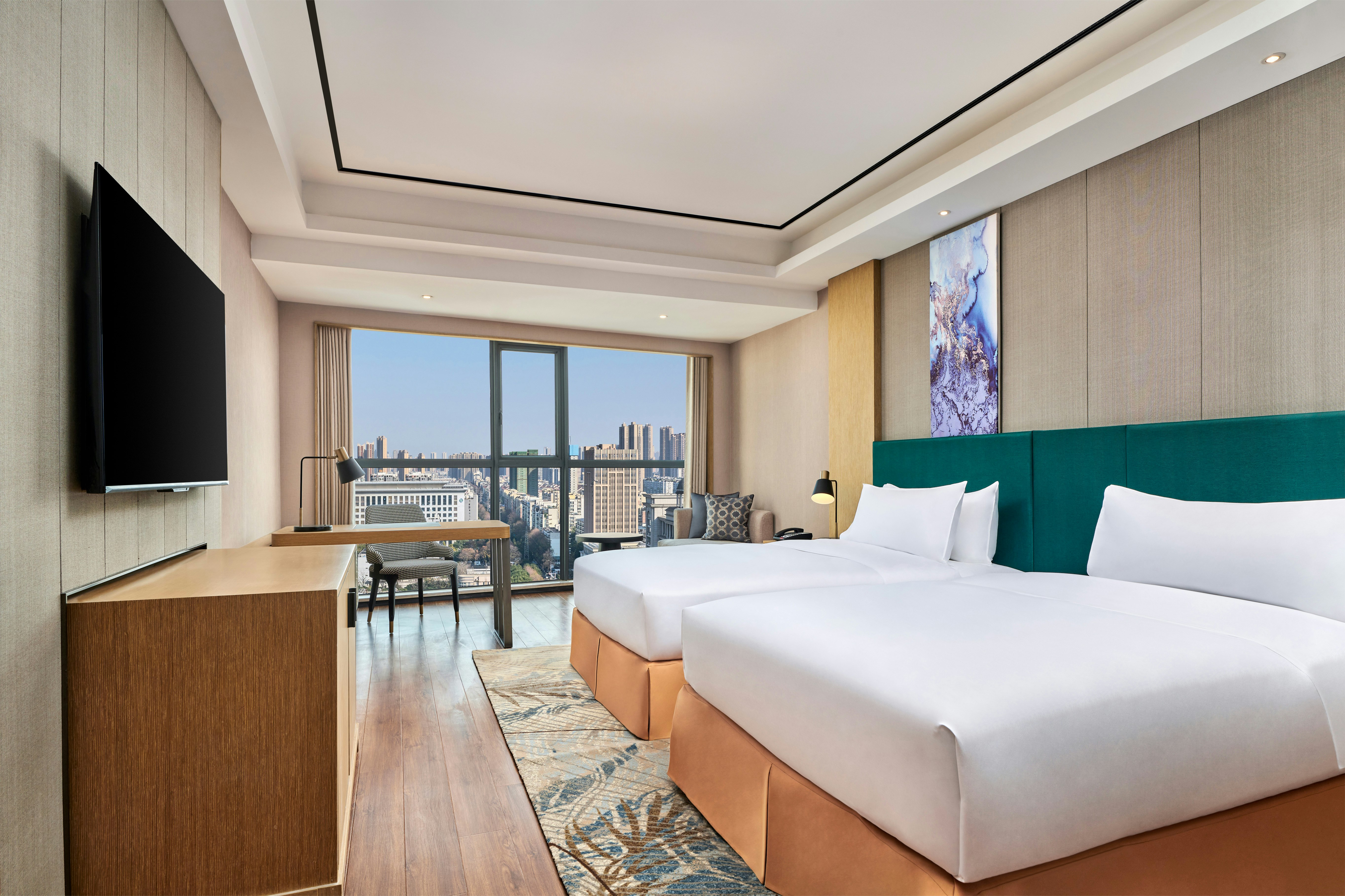DELUXE, TWIN BEDS