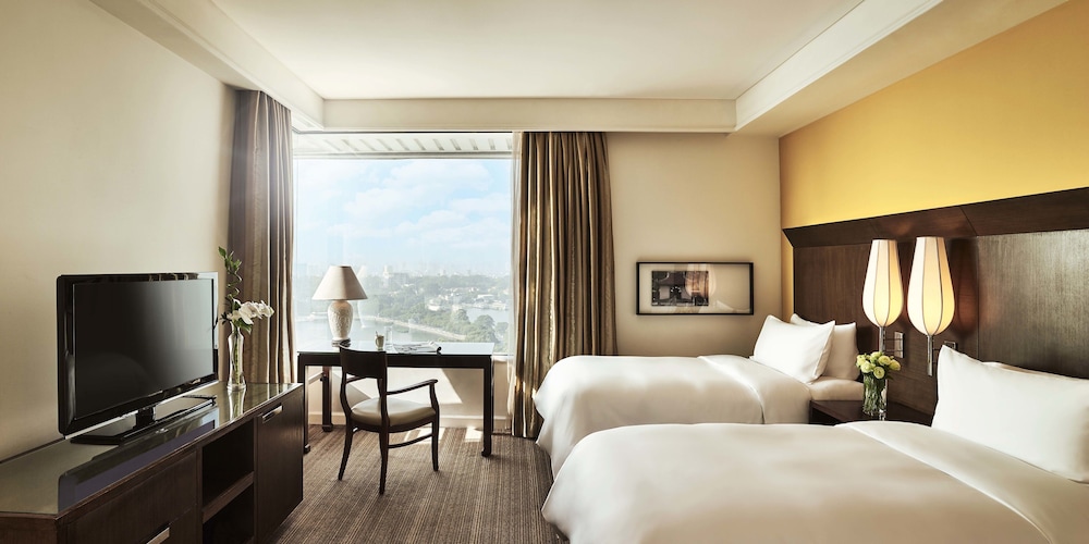 Pan Pacific Hanoi 19/72