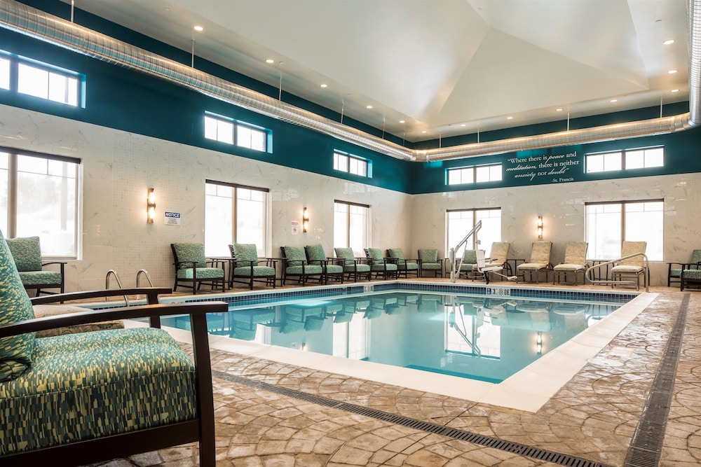 Best Western Plus Franciscan Square Inn and Suites Steubenville 23/47