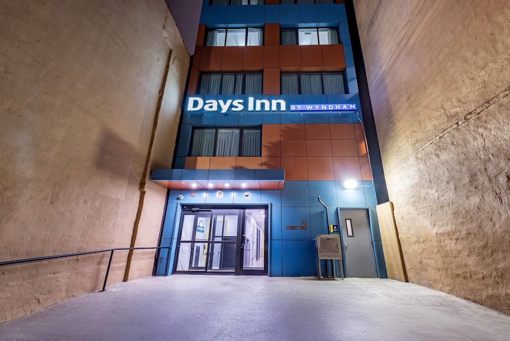 Days Inn by Wyndham New York Chinatown 6/59