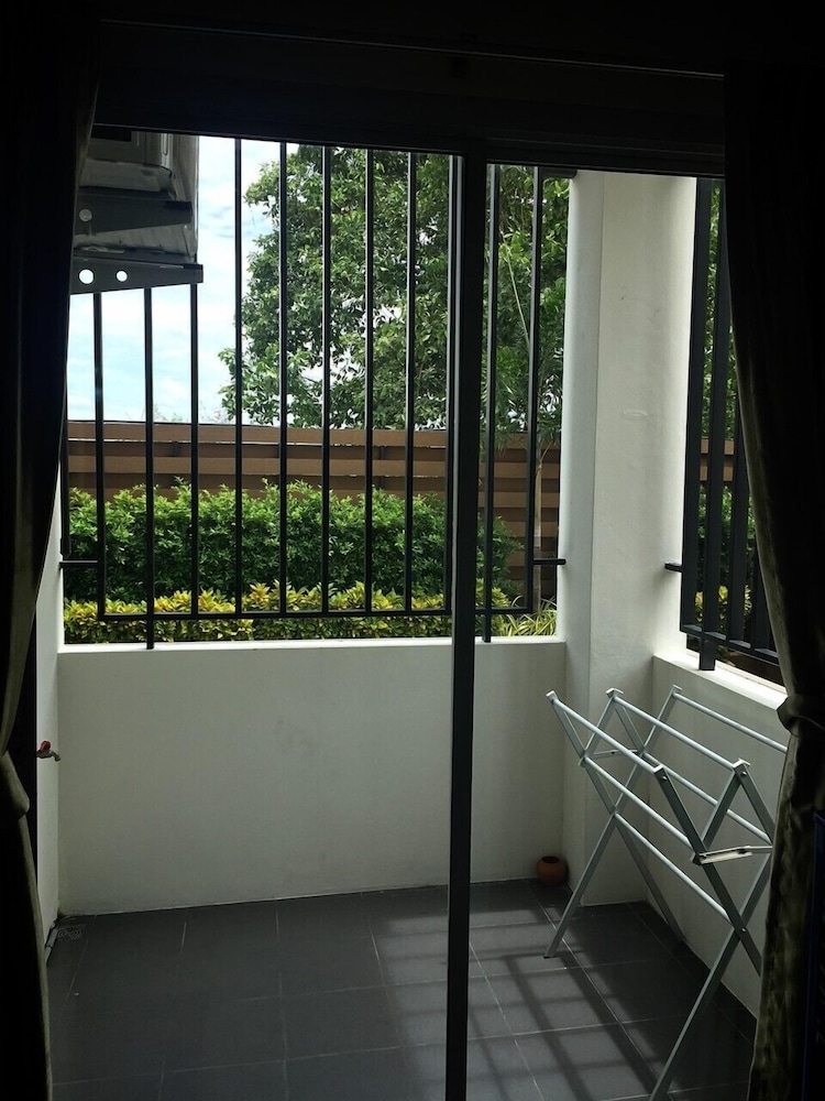 Thani Residence 24/24