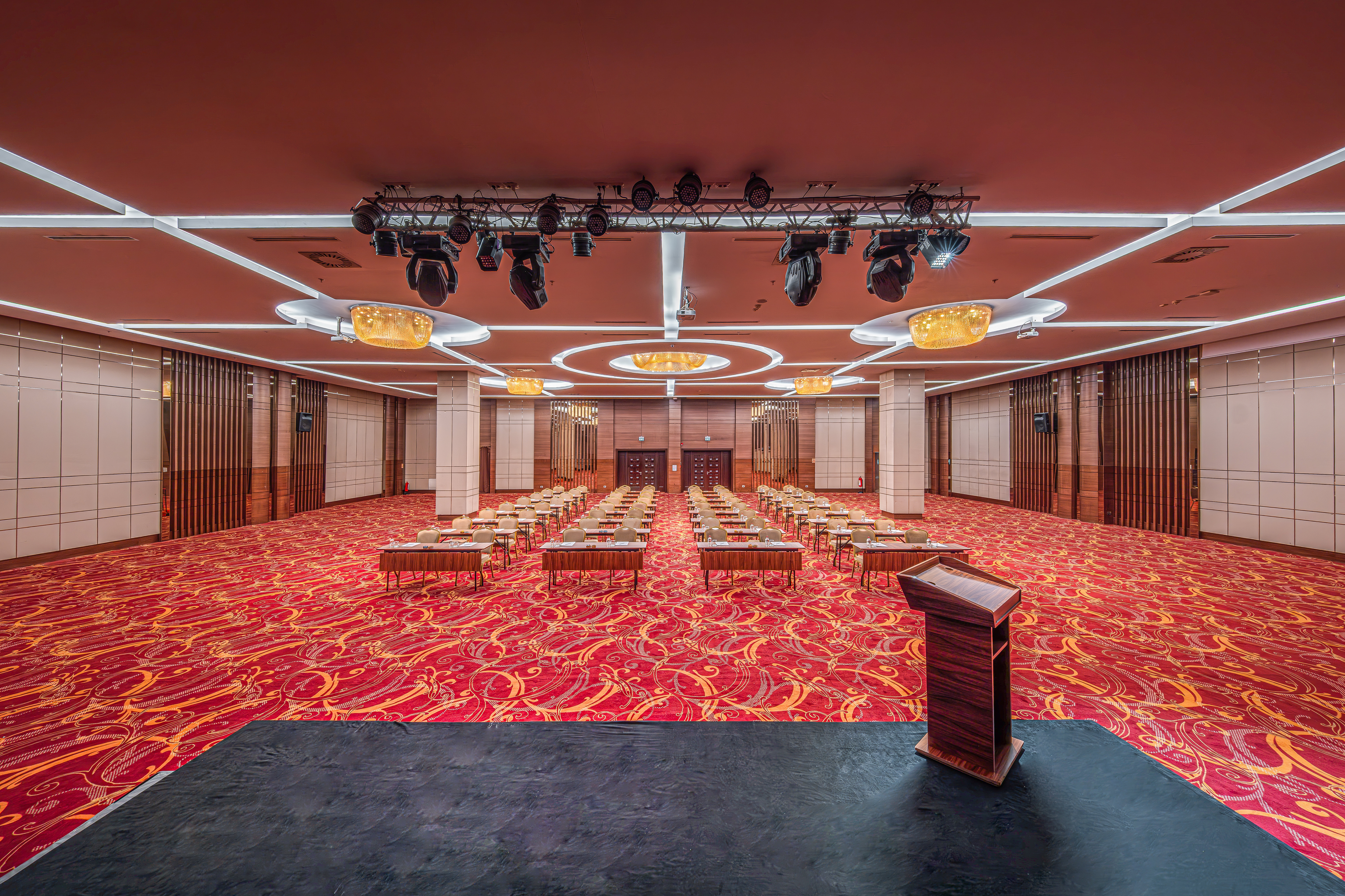 Holiday Inn Ankara - Cukurambar 29/31