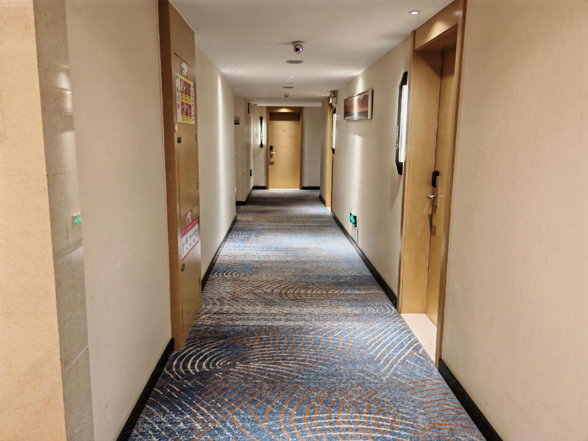 City Comfort Inn Jingzhou Wanda Plaza 28/42