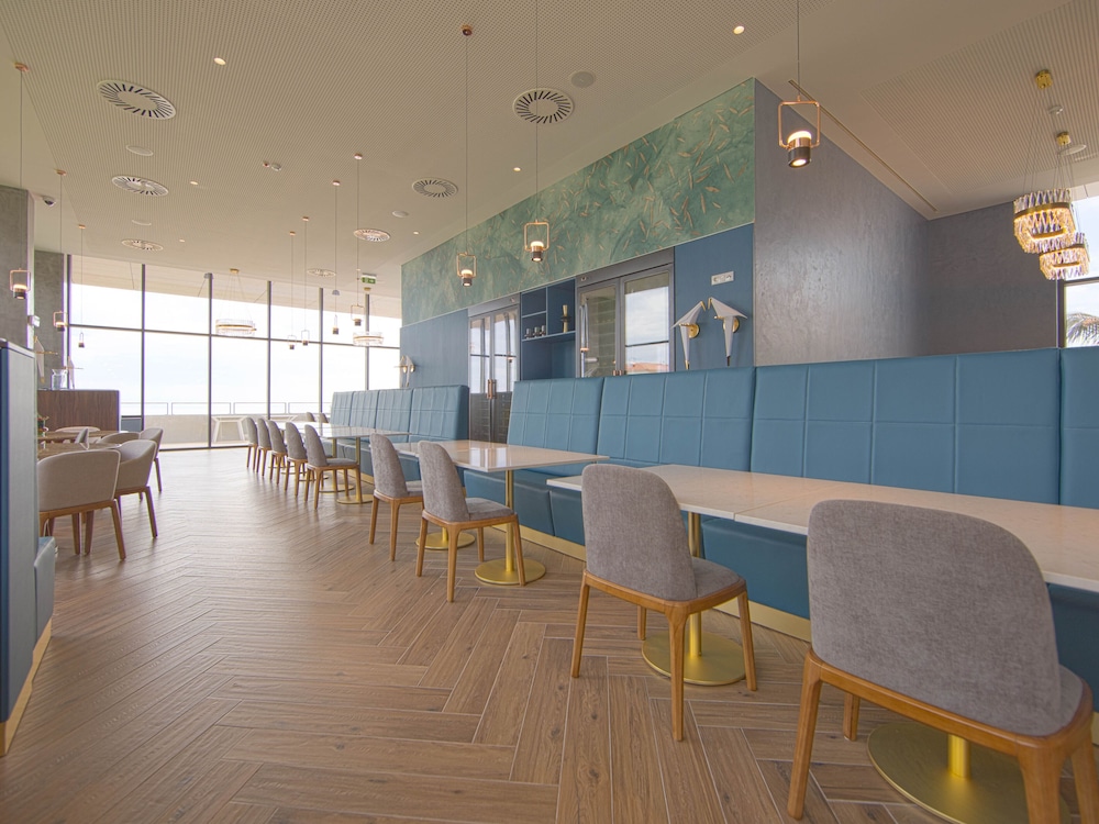 Sines Sea View Business & Leisure Hotel 32/50
