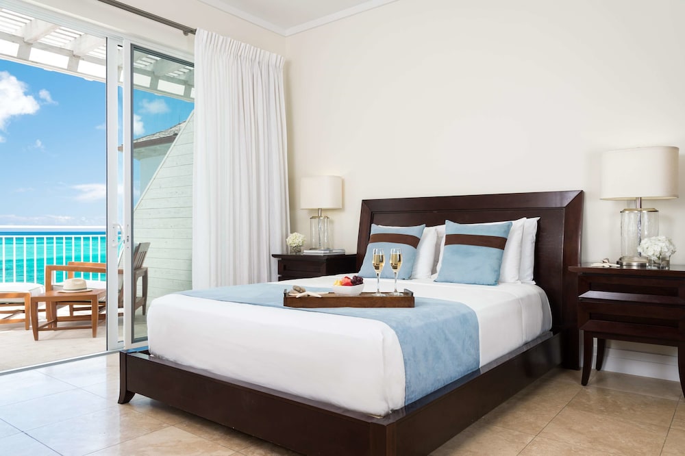 4 BEDROOMS, LUXURY, SUITE, OCEAN FRONT