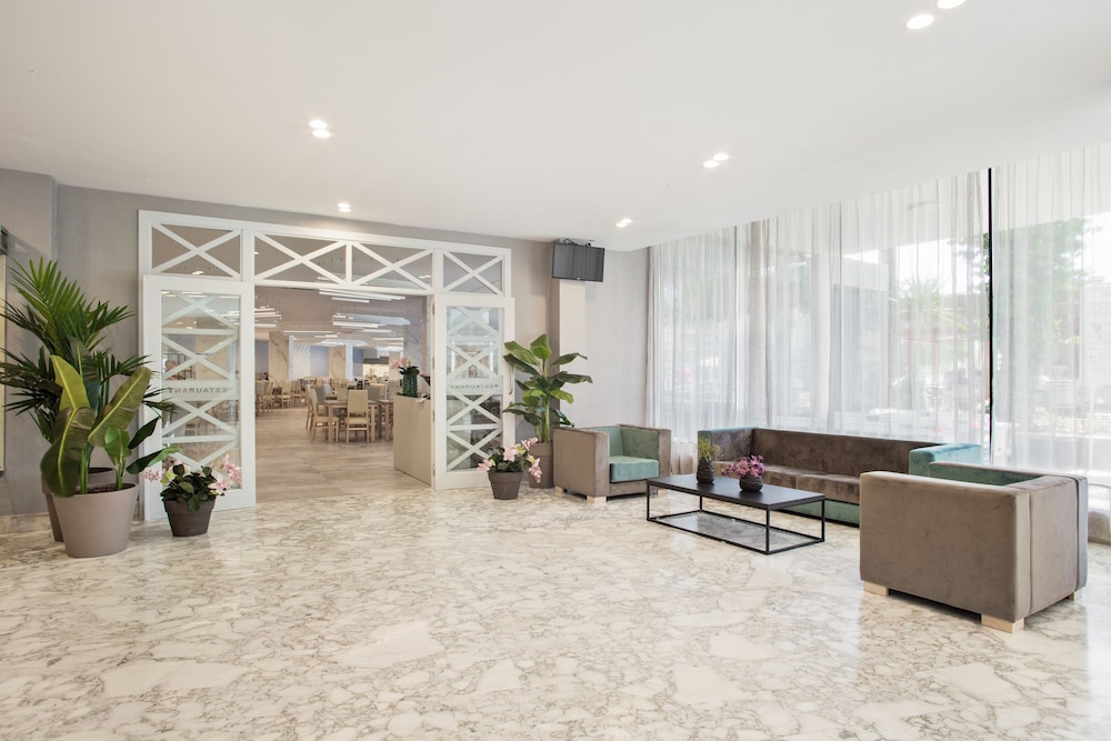 Best Cambrils Hotel 38/68