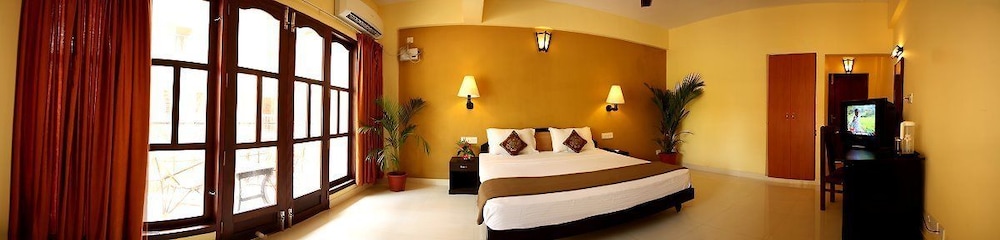 The Ocean Park Beach Resort 14/45