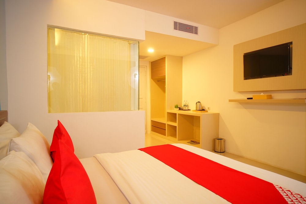 Collection O 166 Hotel Princess 6/33