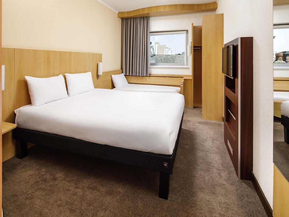 IBIS NOTTINGHAM CENTRE 27/69
