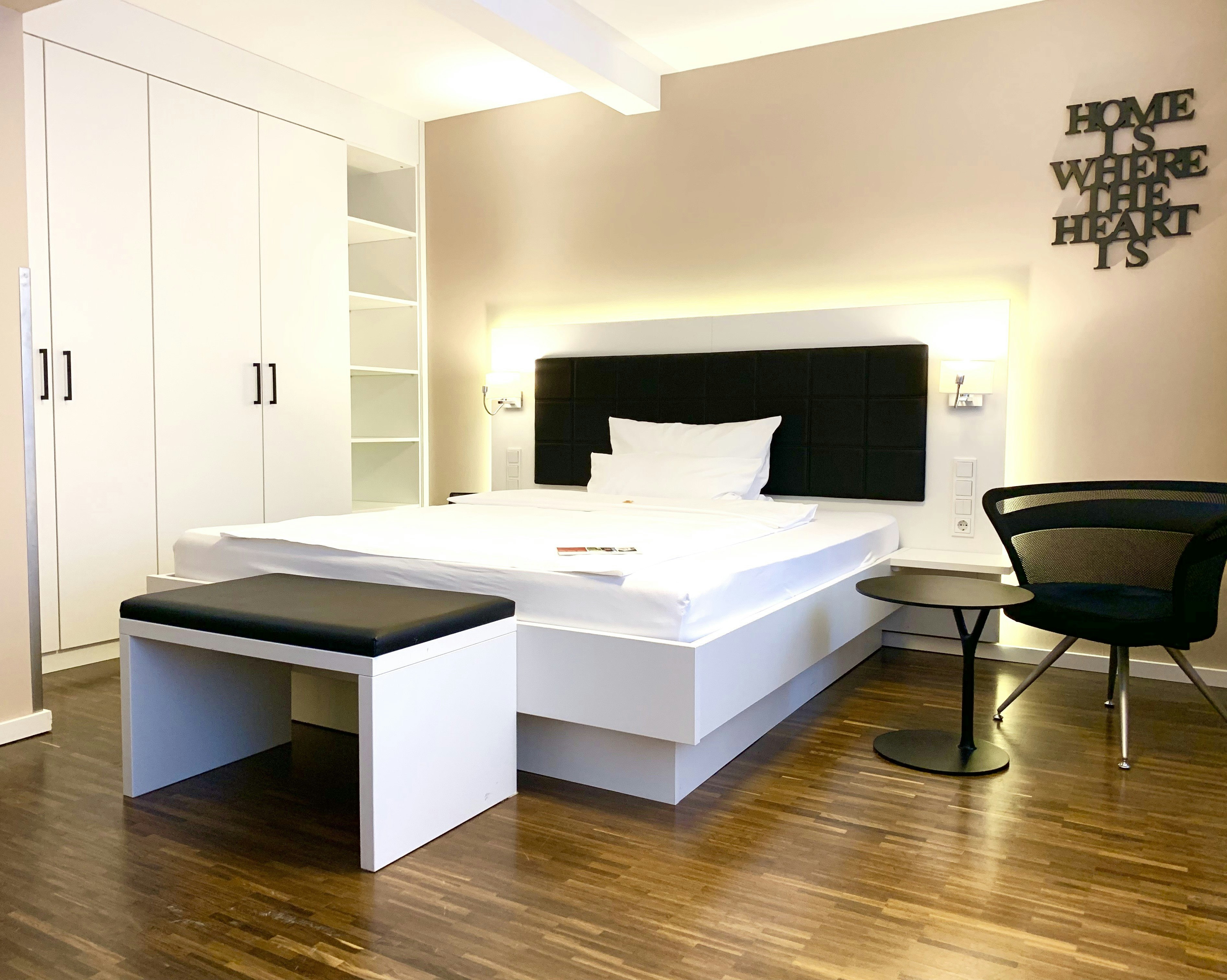 Zeitwohnhaus Suite Hotel Serviced Apartments 16/50