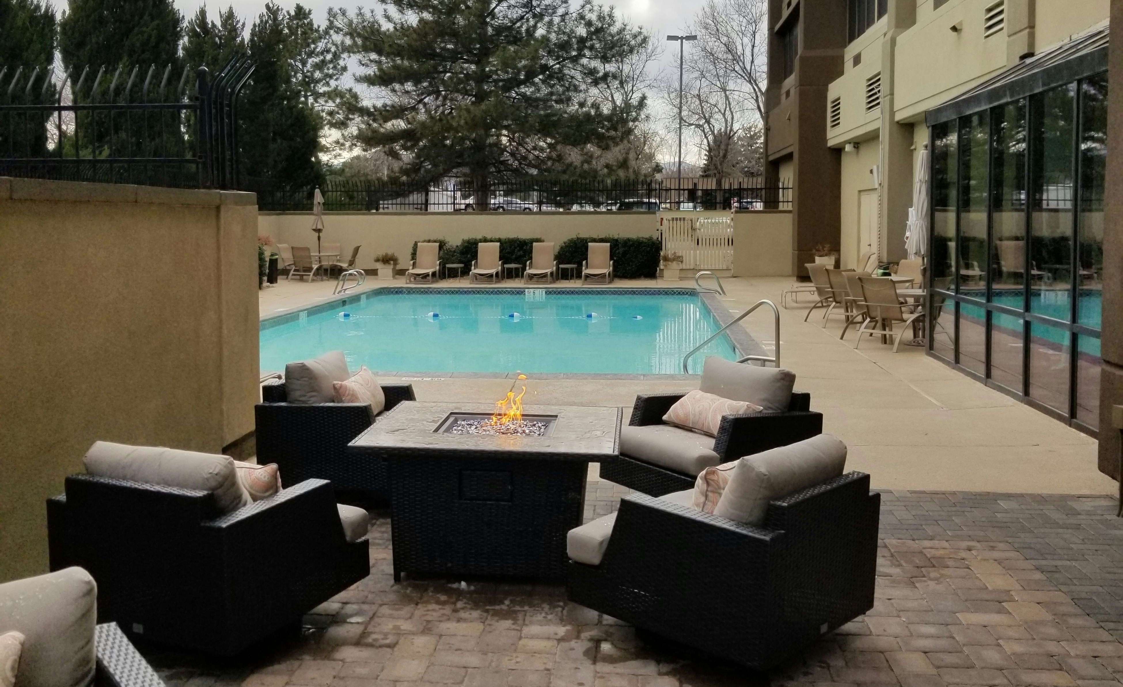 Holiday Inn Denver Lakewood 55/61