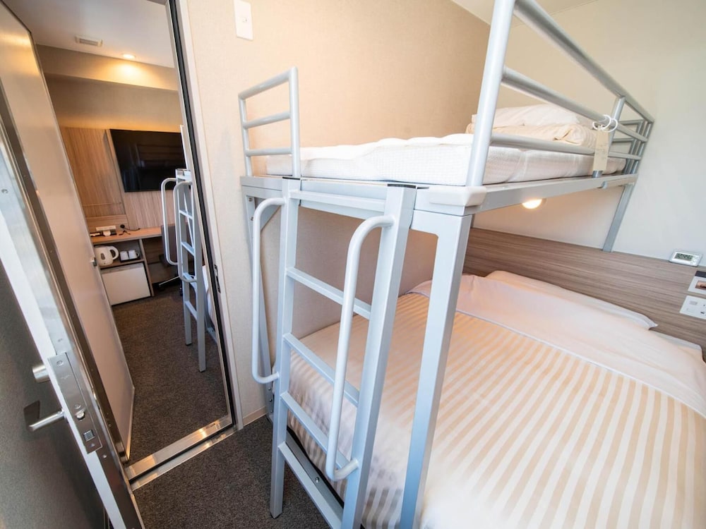 Super Hotel Premier Musashi Kosugi Ekimae 26/62