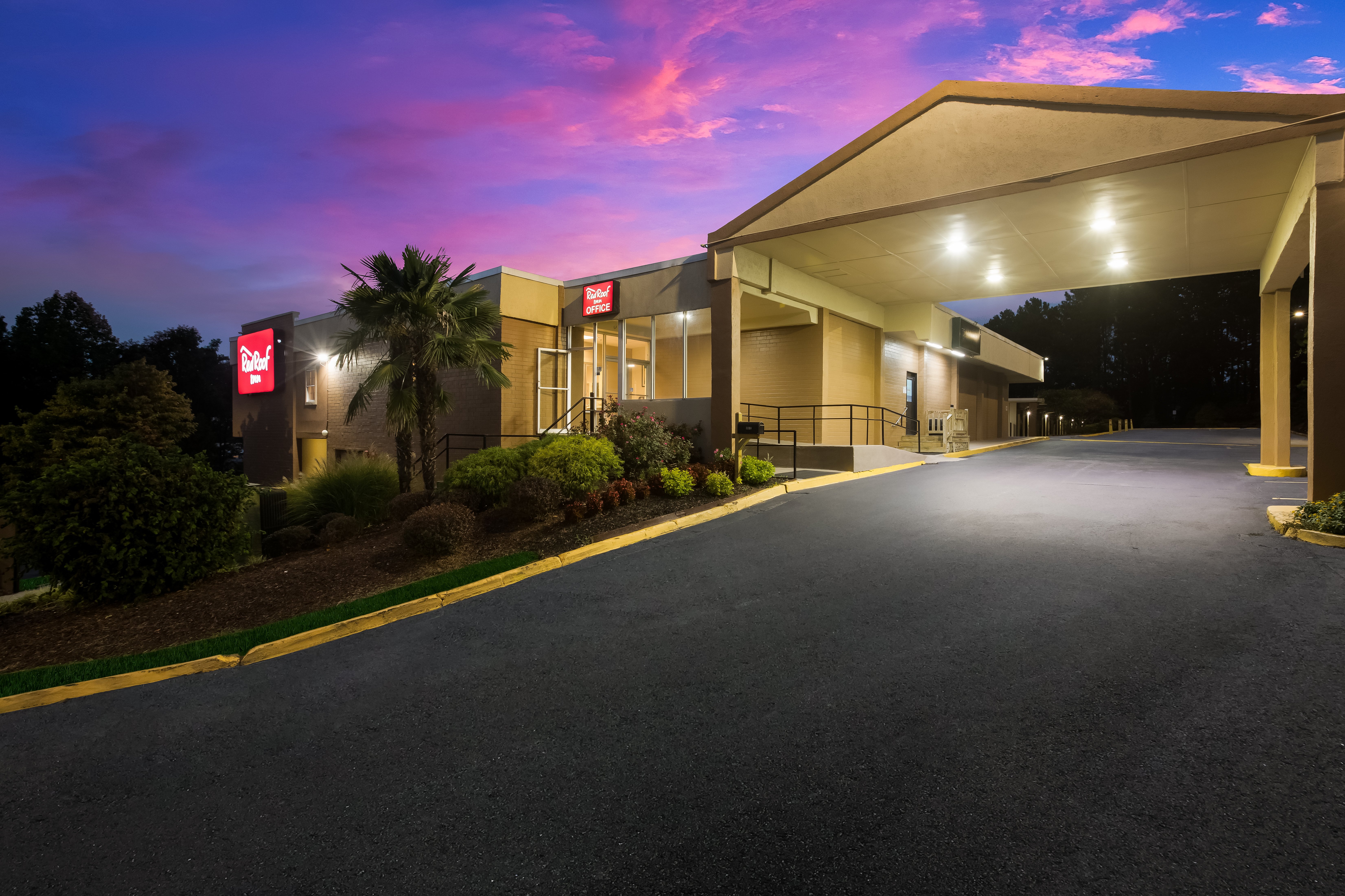 Red Roof Inn Atlanta Airport NE Conley 21/22