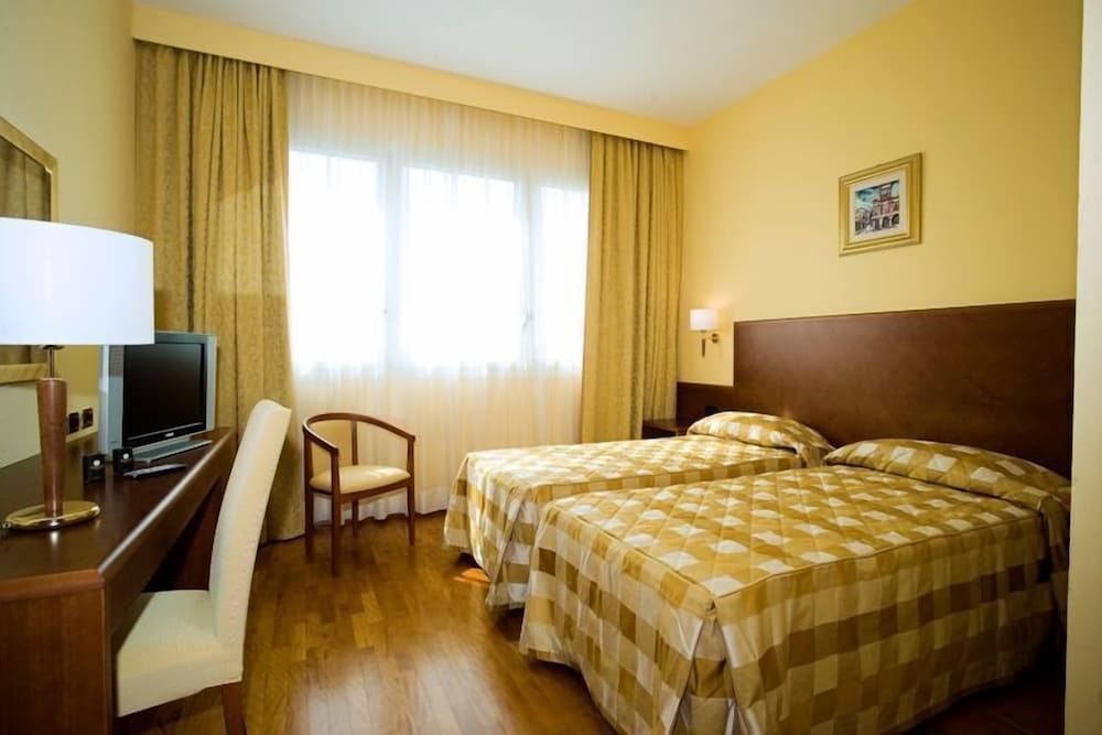 Hotel Marconi 16/32