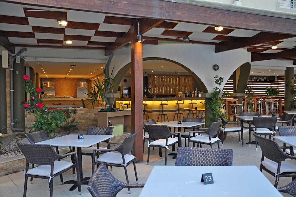 Sea Melody Beach Hotel And Apartments 22/35