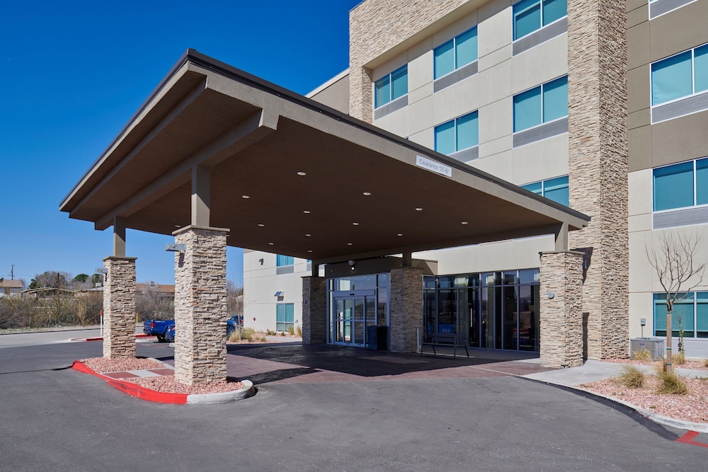 Holiday Inn Express El Paso Sunland Park Area 3/34