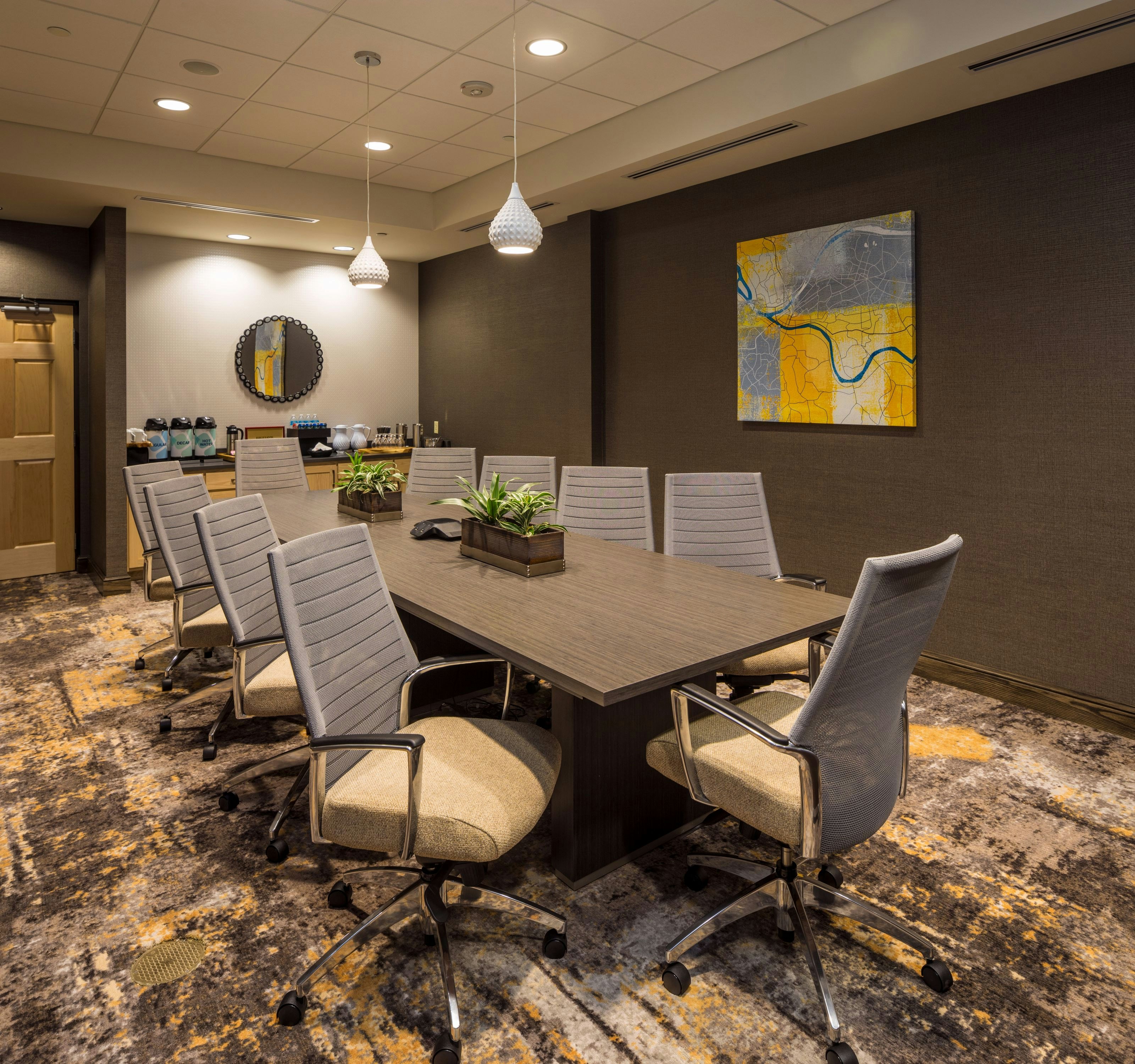 HILTON GARDEN INN PITTSBURGH AIRPORT 14/19
