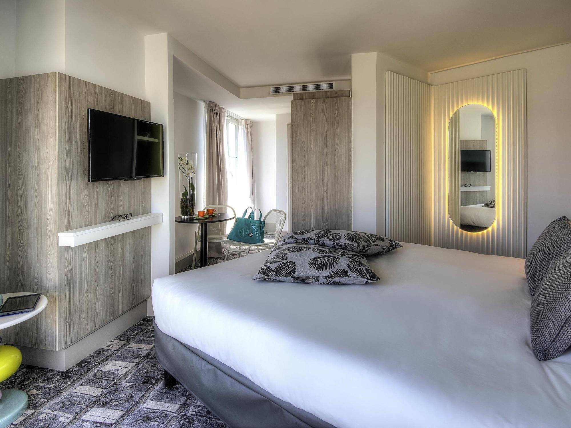 Standard, Multiple Beds