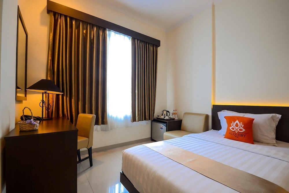 ALQUEBY HOTEL 22/47