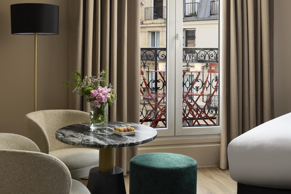 NH Paris Opéra Faubourg 48/67