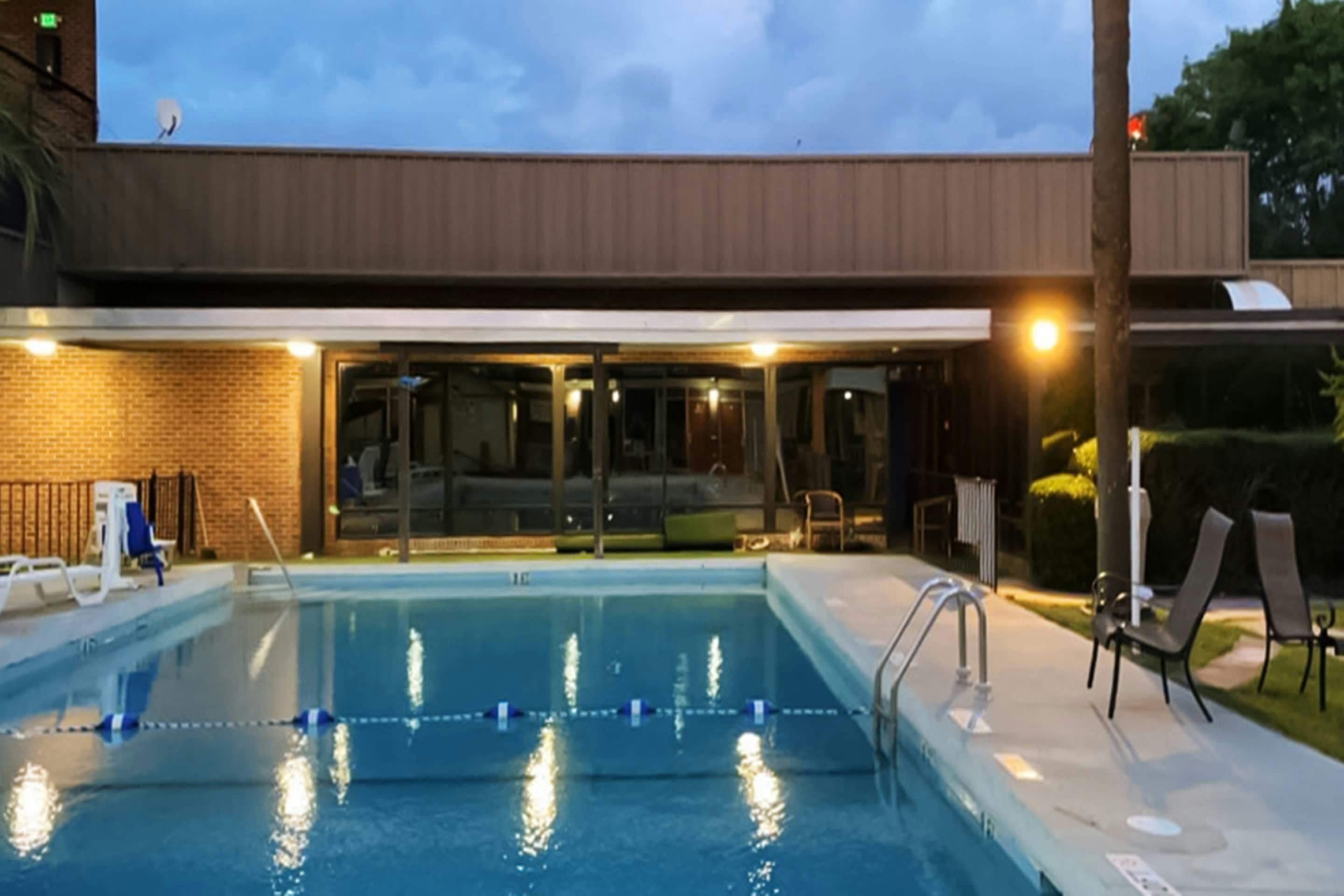 Hotel Sumter SC Downtown 4/9